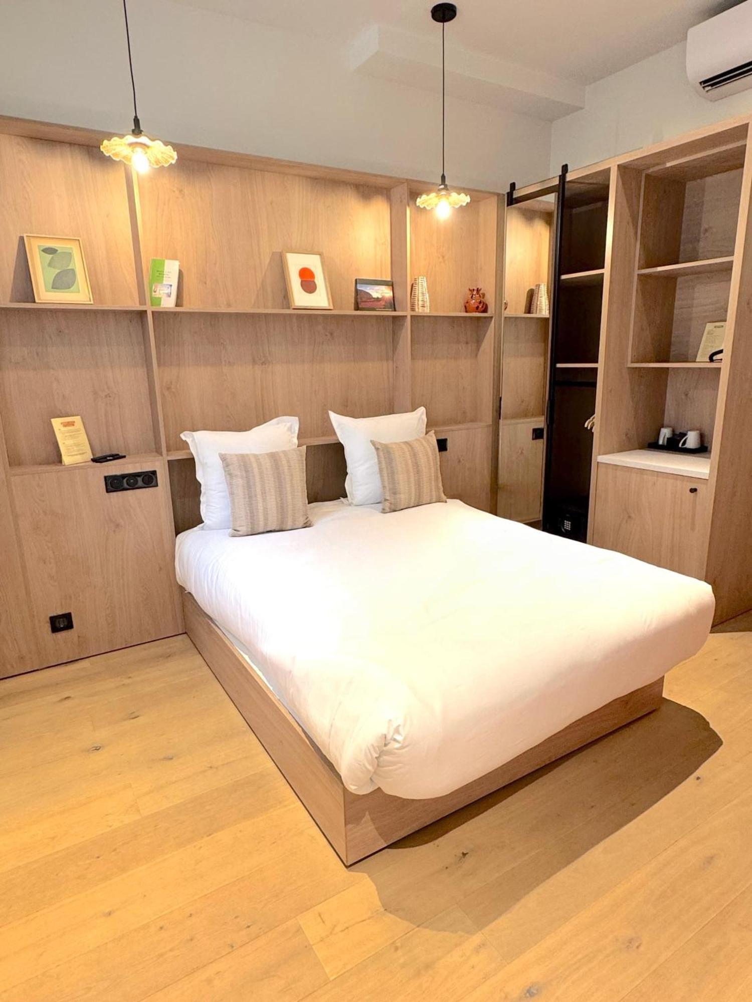 Central Hostel Lille Centre ภายนอก รูปภาพ