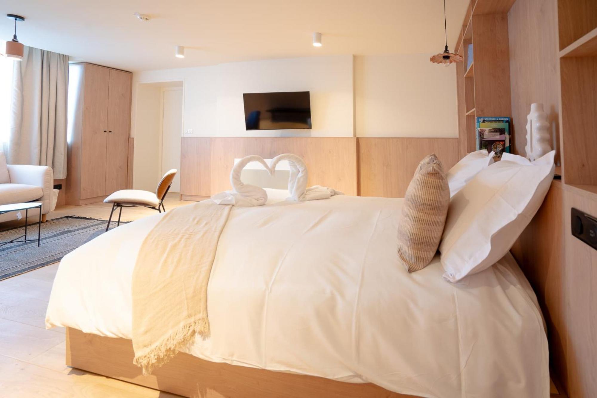 Central Hostel Lille Centre ภายนอก รูปภาพ